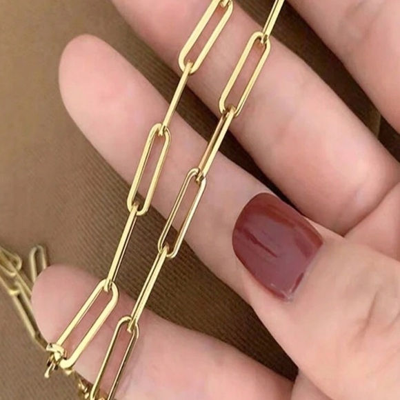 Link Chain Necklace Golden - Picture 3 of 7